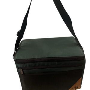 Ingear Insulation Dark Green Shoulder Cooler Bag B47